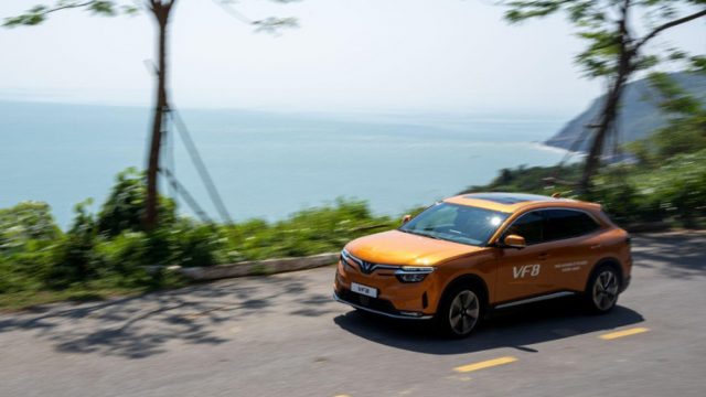VinFast chuẩn bị bàn giao 1.000 ô tô điện VF 8 tới khách hàng Việt Nam